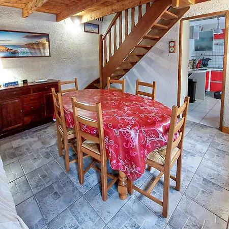 Beautiful In With Kitchen *